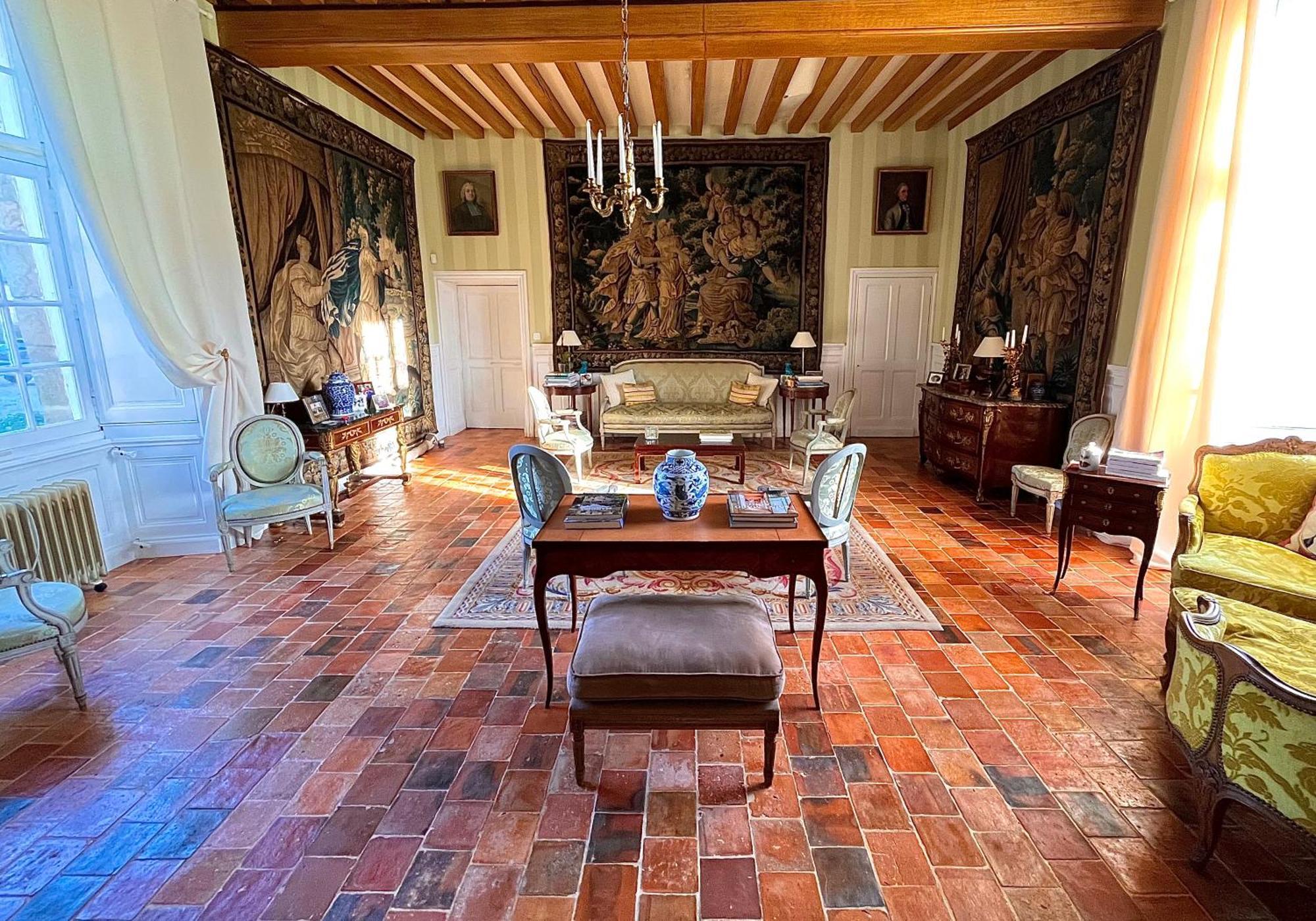 Chateau De Cadouzan Saint-Dolay Exterior foto