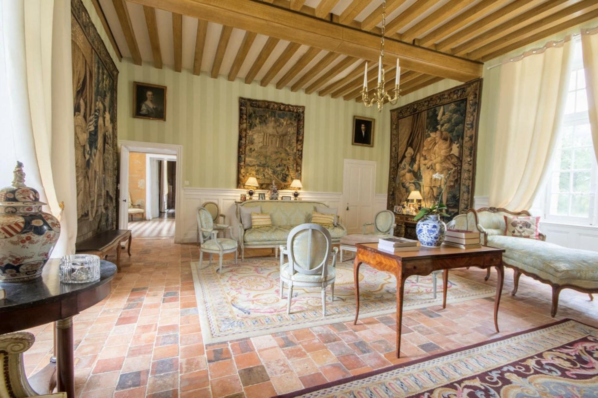 Chateau De Cadouzan Saint-Dolay Exterior foto